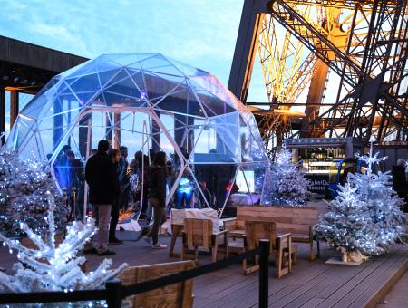 Eiffel tower 1st floor under the snow